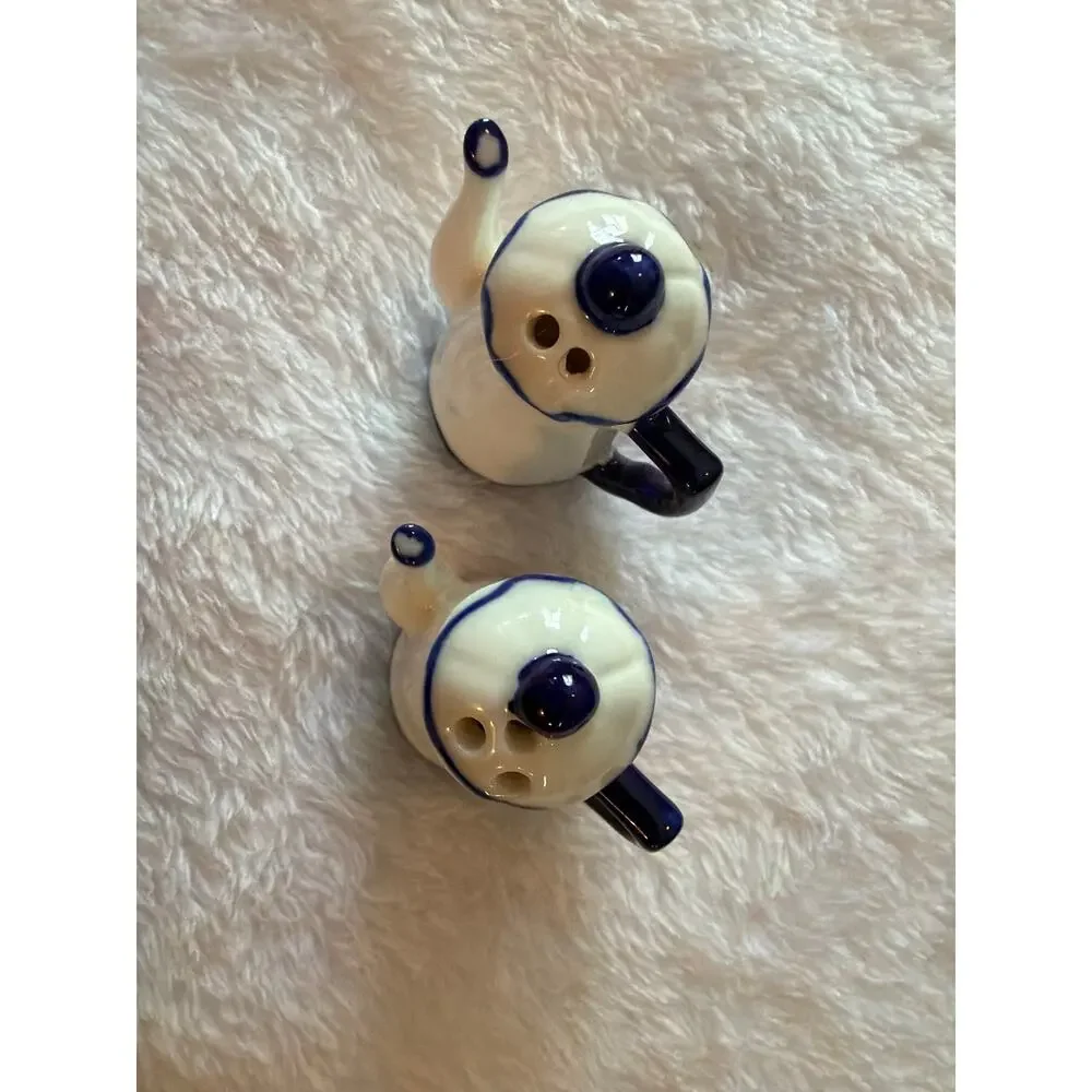 Miniature Ceramic Coffee Pot Salt & Pepper Shakers Blue White Japan Set of 2